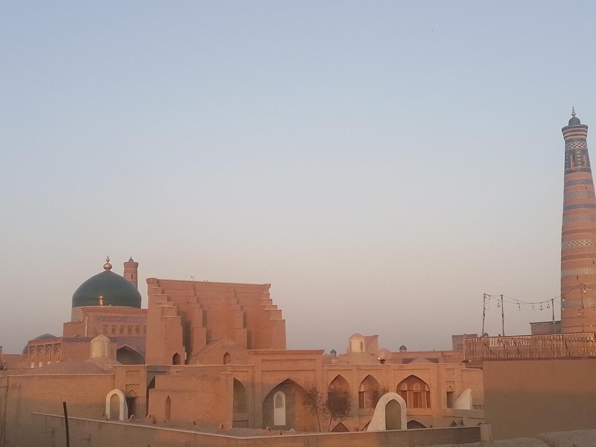 Fayz Guest House Khiva Exterior photo